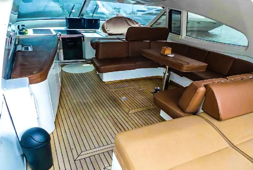 2007 Rizzardi CR 63 Hard Top Yacht For Sale in Jakarta 2007 Rizzardi CR 63 Hard Top Yacht For Sale in Jakarta