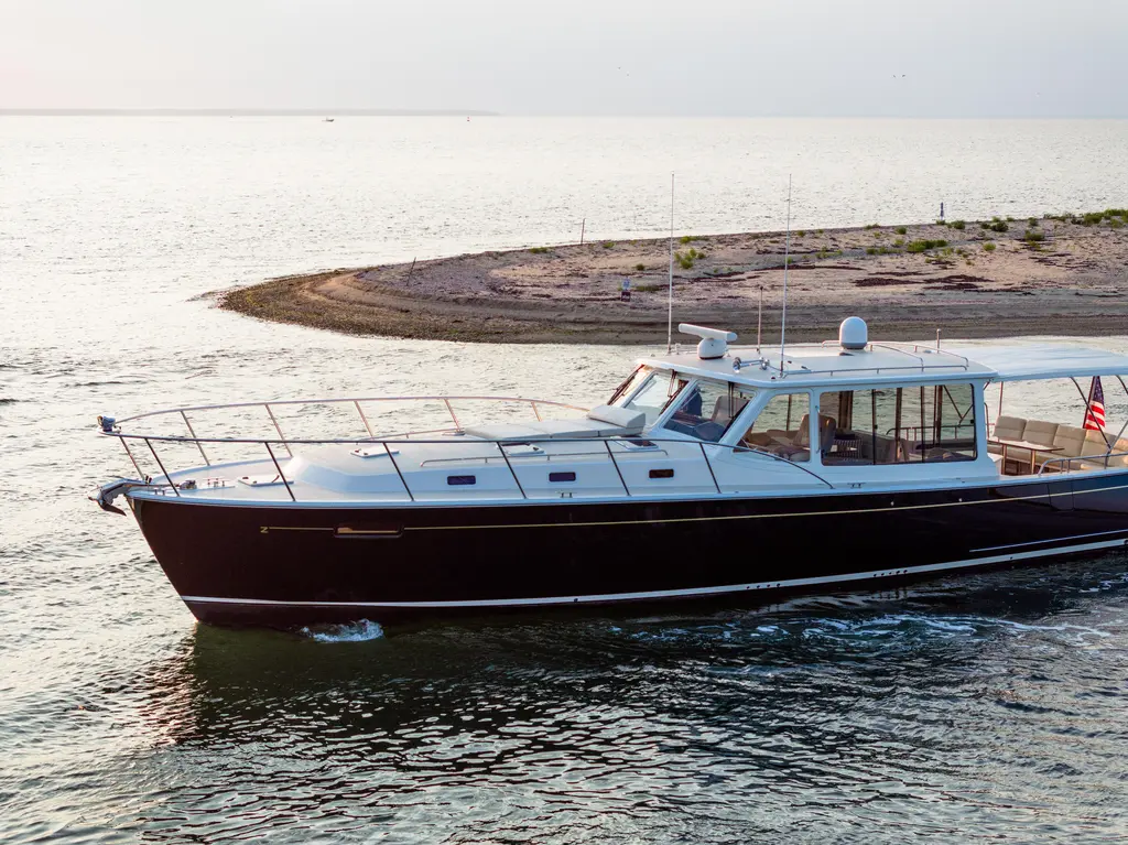 DayGlow 2020 MJM Yachts 53z Yacht For Sale in Edgartown MA DayGlow 2020 MJM Yachts 53z Yacht For Sale in Edgartown MA