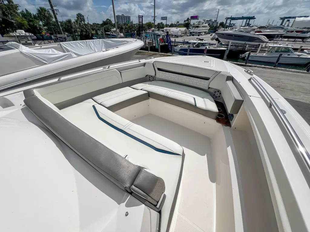  2023 Tiara Yachts 38 LS Yacht For Sale in Miami FL