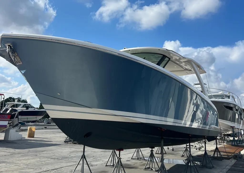  2023 Tiara Yachts 38 LS Yacht For Sale in Miami FL
