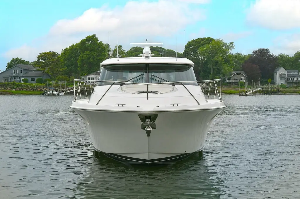 2015 Tiara Yachts C44 Coupe Yacht For Sale in Branford CT 2015 Tiara Yachts C44 Coupe Yacht For Sale in Branford CT