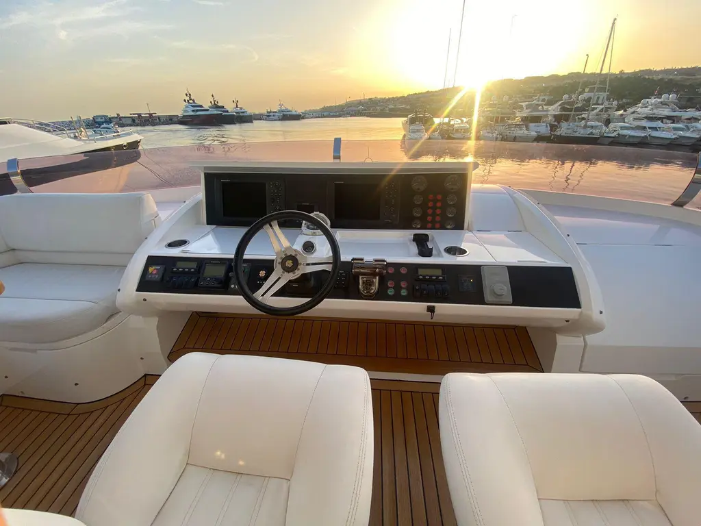 VIXEN 2011 Princess 85 Motor Yacht Yacht For Sale in istanbul VIXEN 2011 Princess 85 Motor Yacht Yacht For Sale in istanbul