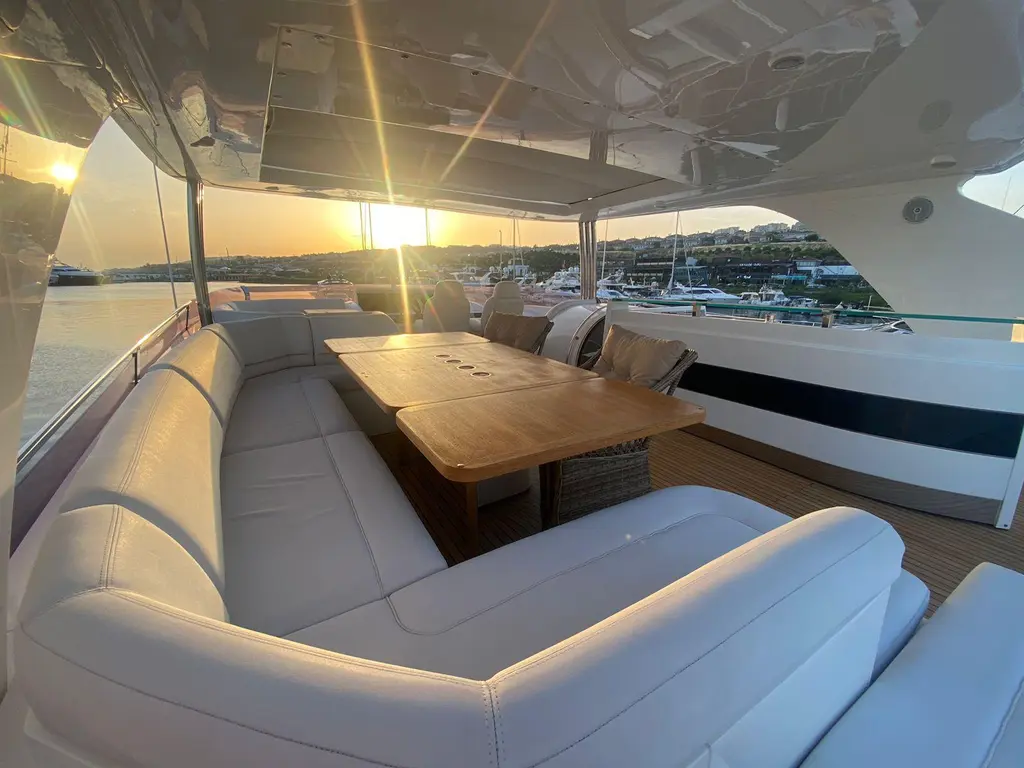 VIXEN 2011 Princess 85 Motor Yacht Yacht For Sale in istanbul VIXEN 2011 Princess 85 Motor Yacht Yacht For Sale in istanbul