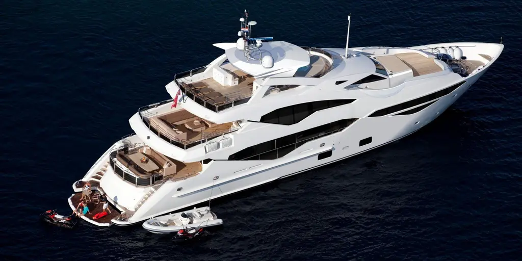  2014 Sunseeker 131 Yacht Yacht For Sale in Livorno IT-LI