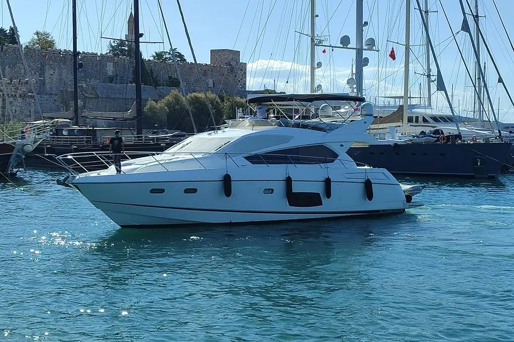 NM01655 2011 Sunseeker Manhattan 63 Yacht For Sale in Aegean Sea NM01655 2011 Sunseeker Manhattan 63 Yacht For Sale in Aegean Sea