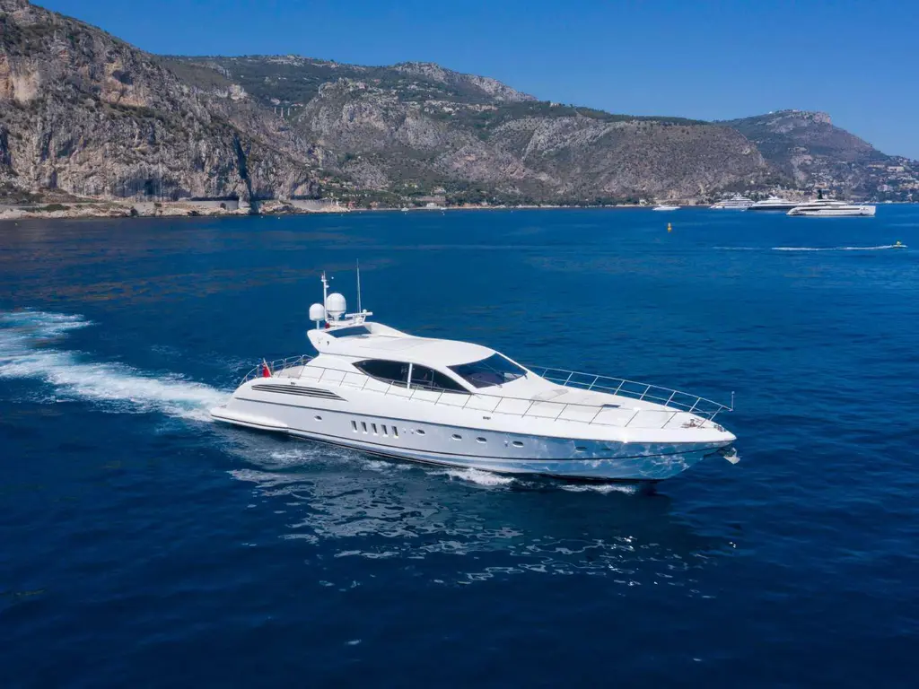 ULTIM 2006 Arno Leopard Canteri Navale Srl Yacht For Sale in St Barths ULTIM 2006 Arno Leopard Canteri Navale Srl Yacht For Sale in St Barths