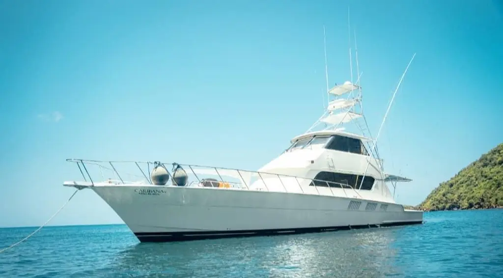 1999 Hatteras 65 Convertible Yacht For Sale in La Guaira 1999 Hatteras 65 Convertible Yacht For Sale in La Guaira