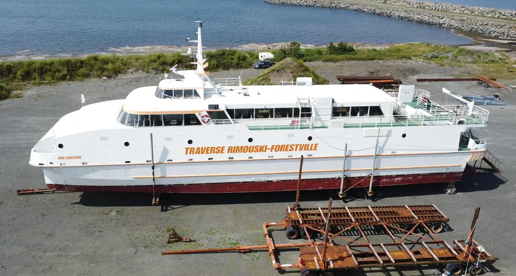 CNM EVOLUTION 1997 Evolution Yacht For Sale in Rimouski QC CNM EVOLUTION 1997 Evolution Yacht For Sale in Rimouski QC