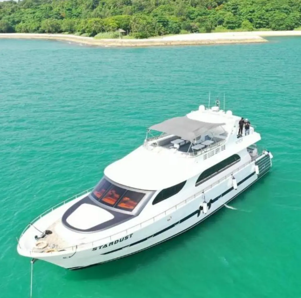 2014 82 Yacht For Sale in Singapore 2014 82 Yacht For Sale in Singapore