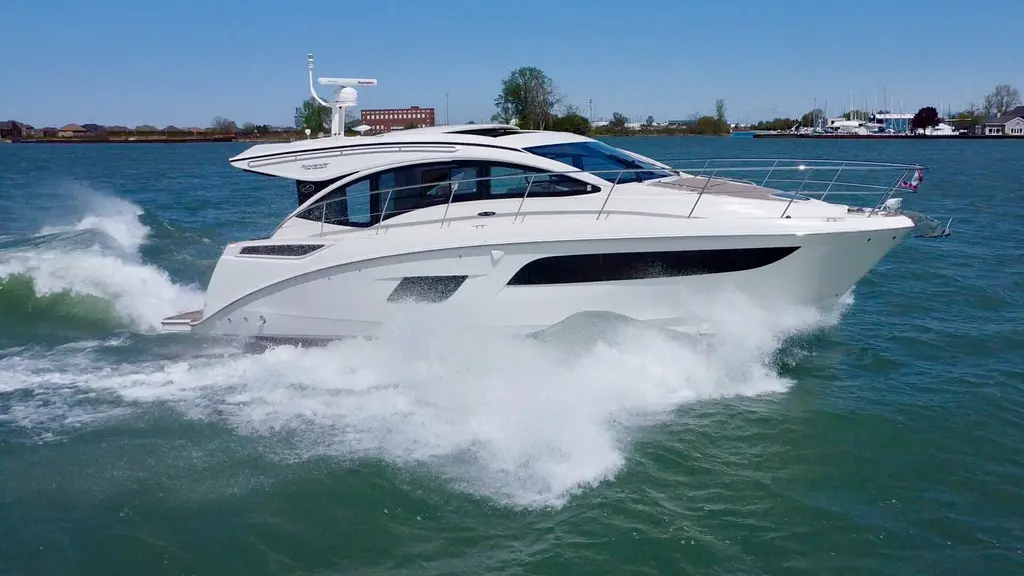 IMAGINATION 2017 Sea Ray 400 Sundancer Yacht For Sale in Detroit MI IMAGINATION 2017 Sea Ray 400 Sundancer Yacht For Sale in Detroit MI