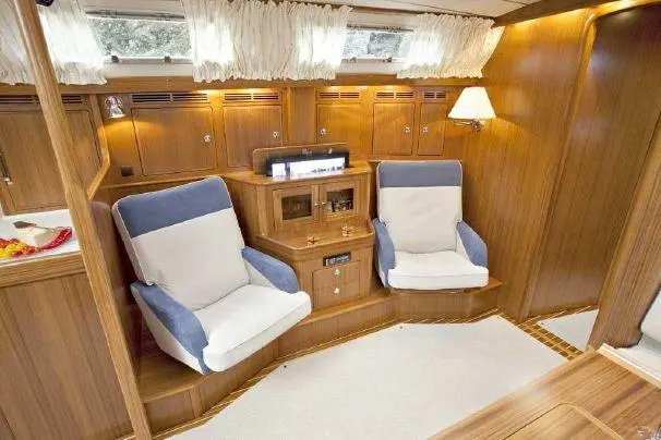 2009 Hallberg-Rassy 54 Yacht For Sale in Оруст 2009 Hallberg-Rassy 54 Yacht For Sale in Оруст