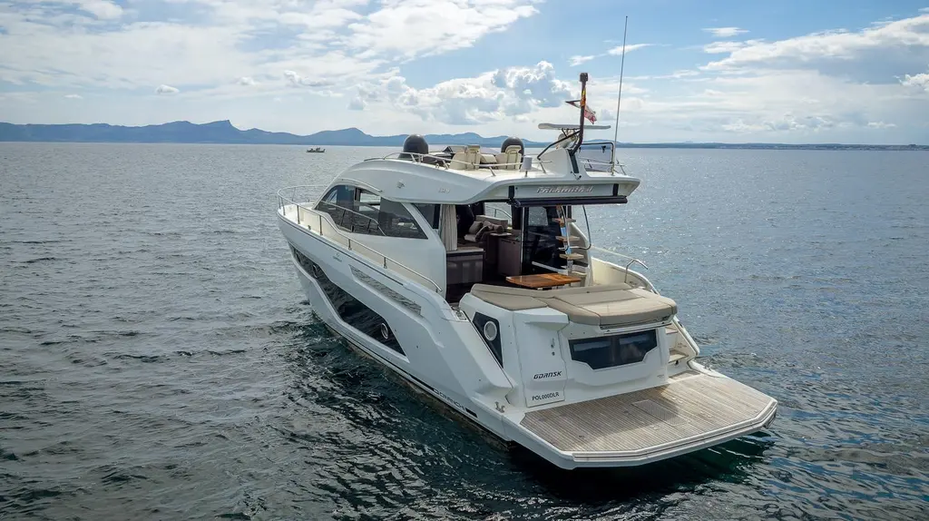  2020 Cranchi E 52S Evoluzione Yacht For Sale in Alcudia ES-PM