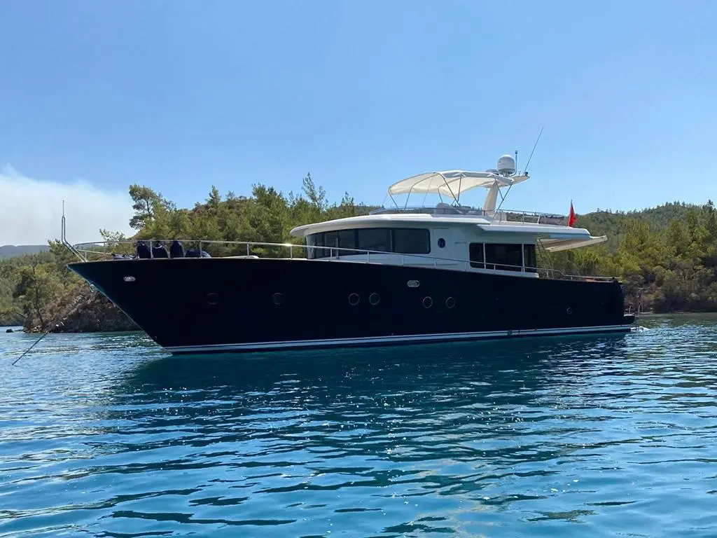 2006 Apreamare 65 Yacht For Sale in South 2006 Apreamare 65 Yacht For Sale in South