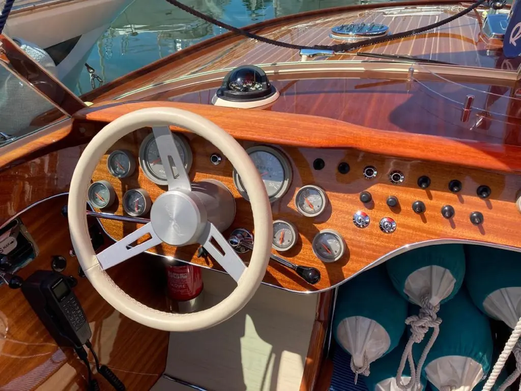 1996 Riva Aquarama Special Yacht For Sale in South of France 06 1996 Riva Aquarama Special Yacht For Sale in South of France 06