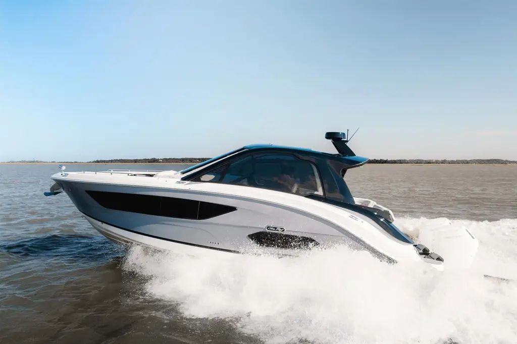 2023 Sea Ray Sundancer 370 Outboard Yacht For Sale in Charleston SC 2023 Sea Ray Sundancer 370 Outboard Yacht For Sale in Charleston SC