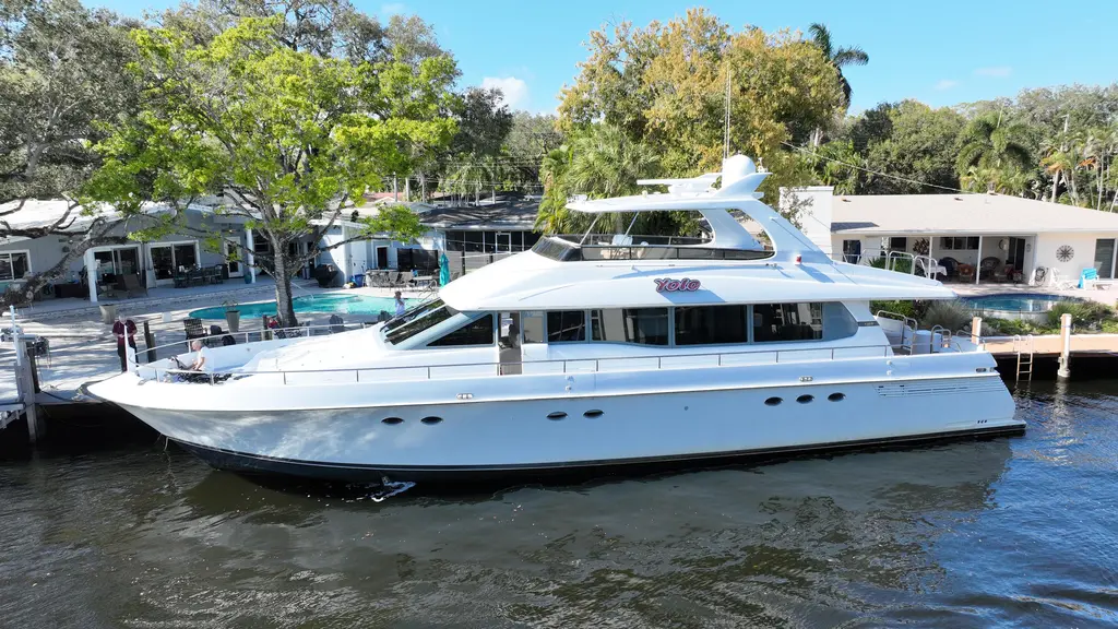 YOLO 1994 Lazzara Yachts 76 Lazzara motor yacht Yacht For Sale in Fort Lauderdale FL YOLO 1994 Lazzara Yachts 76 Lazzara motor yacht Yacht For Sale in Fort Lauderdale FL
