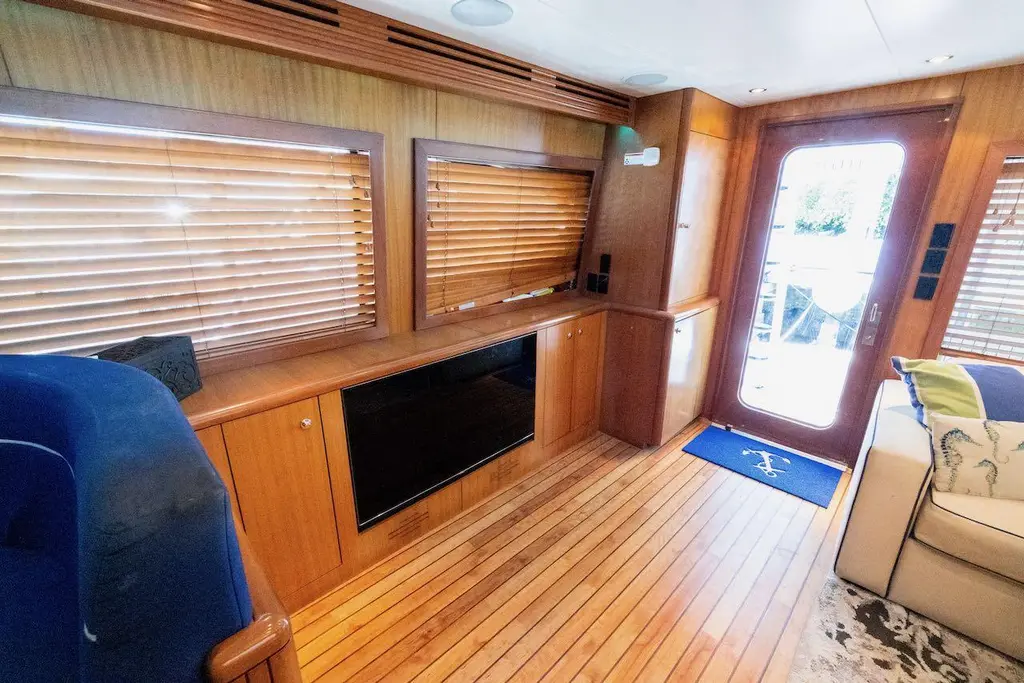 Carribean Soul 2007 Hatteras 64 Convertible Yacht For Sale in Fort Lauderdale FL