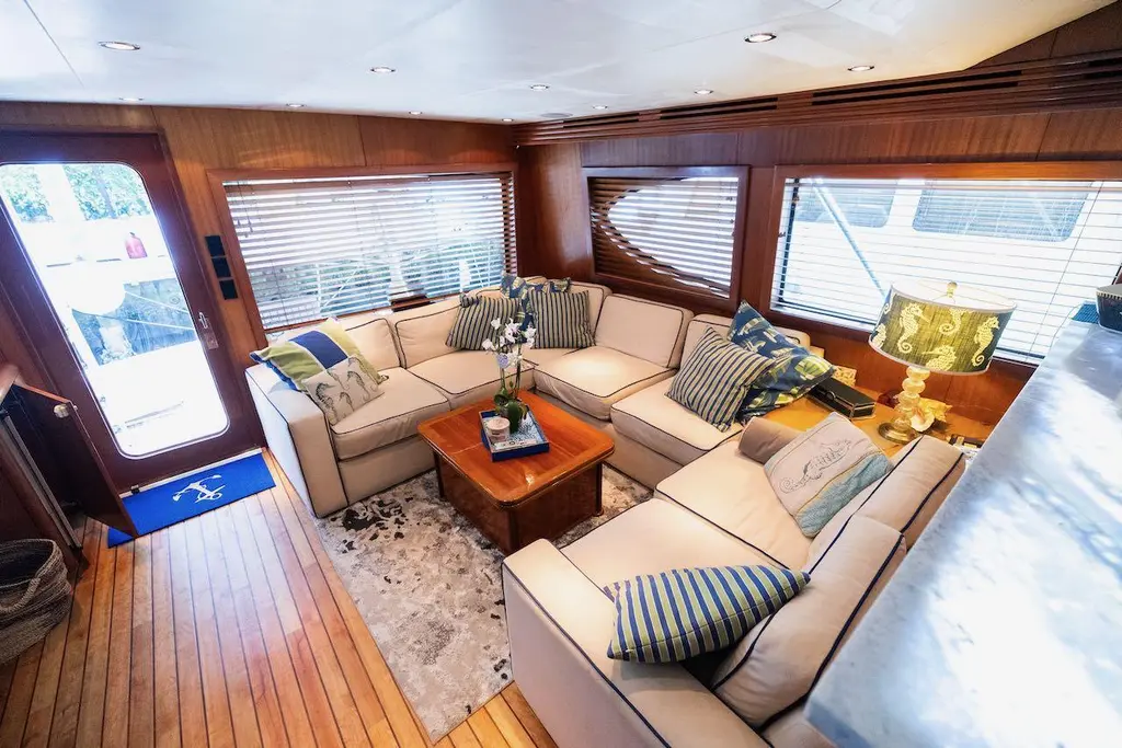 Carribean Soul 2007 Hatteras 64 Convertible Yacht For Sale in Fort Lauderdale FL