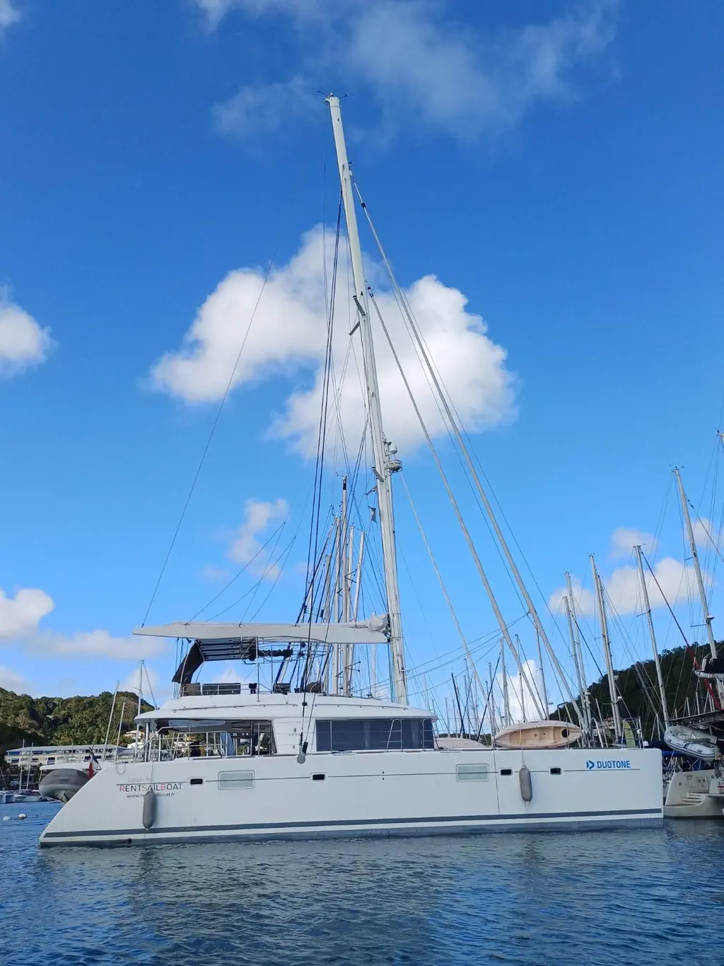 Bacchuis 2012 Lagoon 560 Yacht For Sale in Le Marin Bacchuis 2012 Lagoon 560 Yacht For Sale in Le Marin