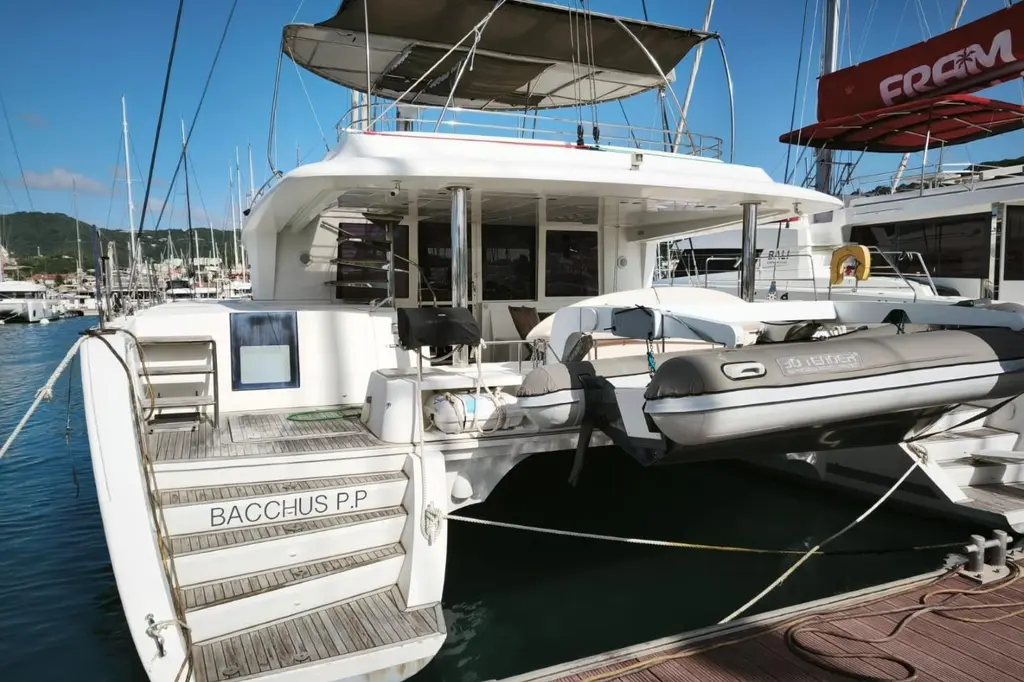 Bacchuis 2012 Lagoon 560 Yacht For Sale in Le Marin Bacchuis 2012 Lagoon 560 Yacht For Sale in Le Marin