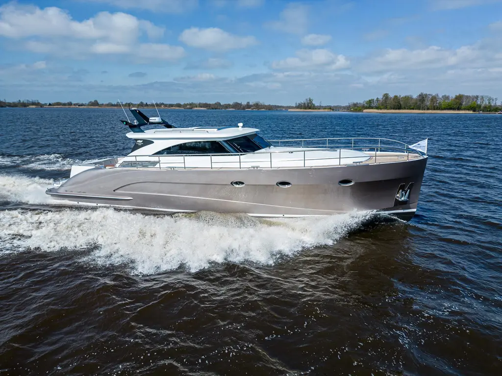 2021 Exclusive de Luxe 1600 Yacht For Sale in Waalwijk 2021 Exclusive de Luxe 1600 Yacht For Sale in Waalwijk