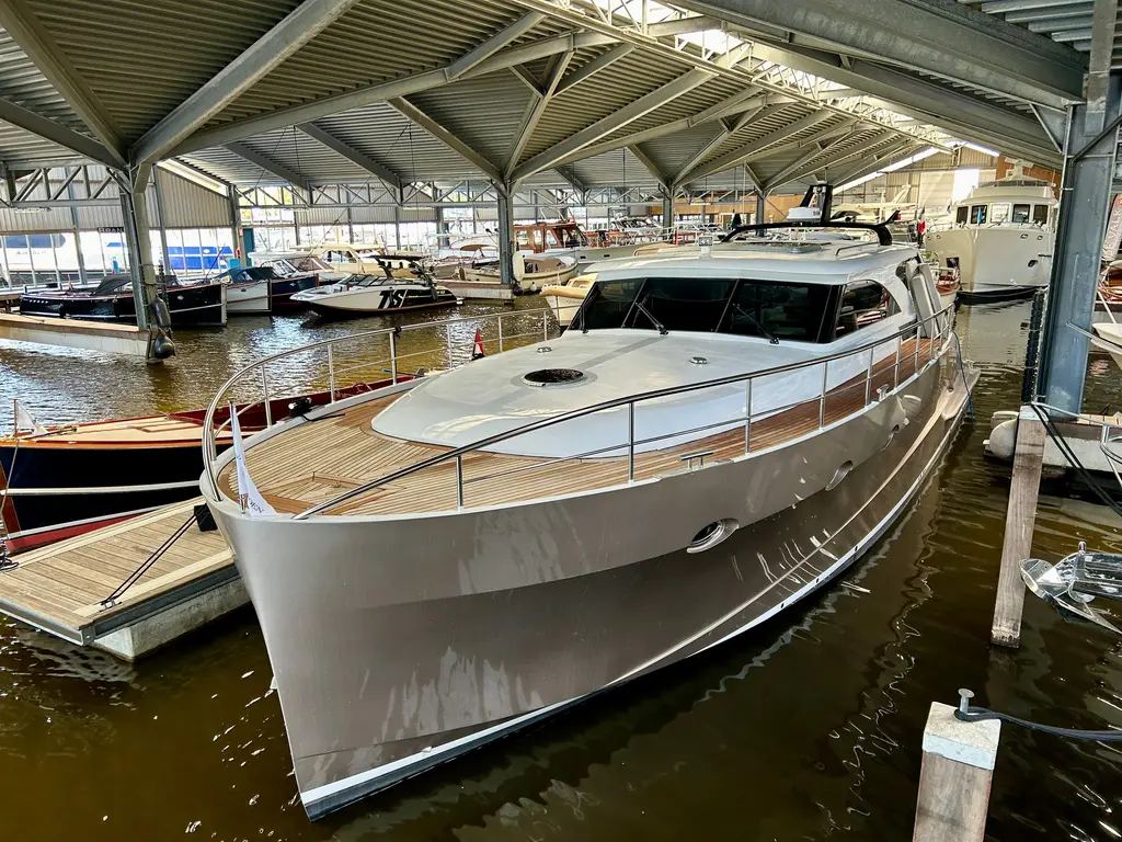 2021 Exclusive de Luxe 1600 Yacht For Sale in Waalwijk 2021 Exclusive de Luxe 1600 Yacht For Sale in Waalwijk