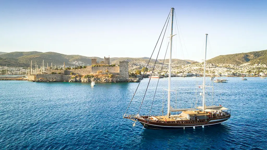 2009 Custom Motorsailer Yacht For Sale in Kos 2009 Custom Motorsailer Yacht For Sale in Kos