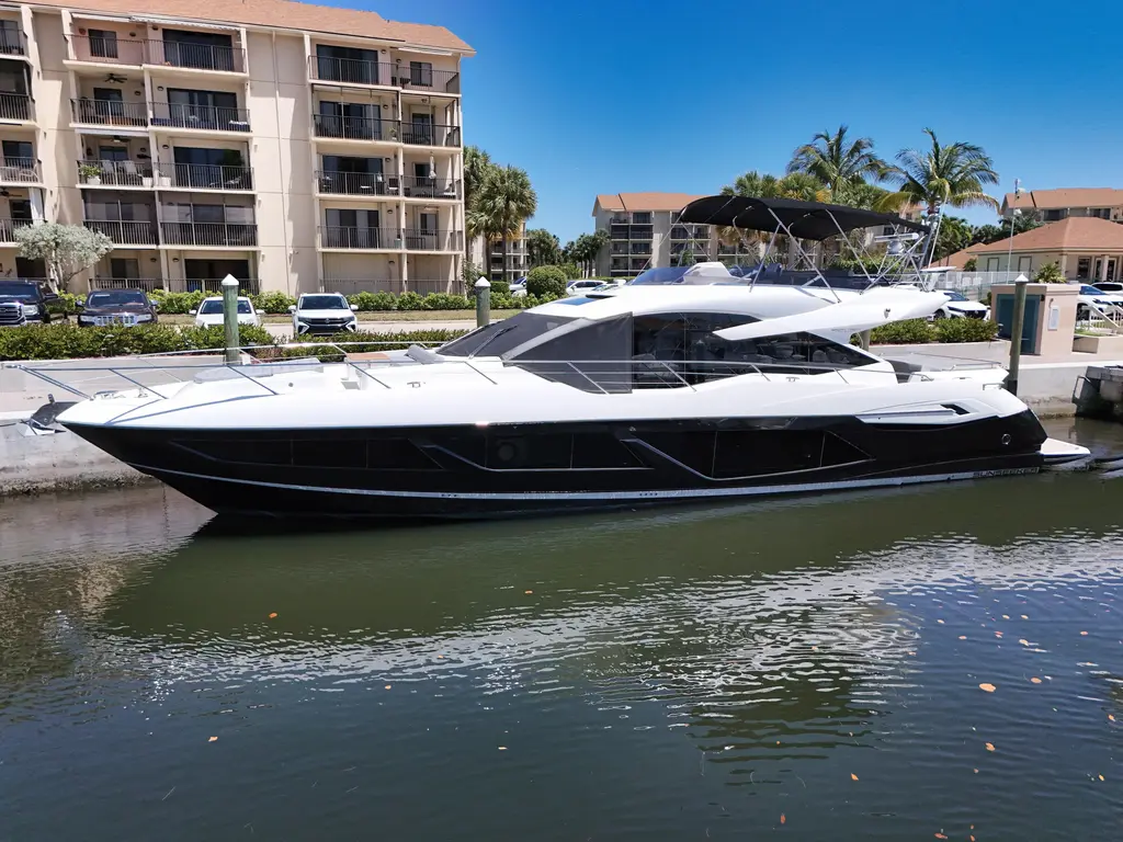 Almost Spoiled 2020 Sunseeker 74 Sport Yacht Yacht For Sale in Grosse Pointe Shores MI Almost Spoiled 2020 Sunseeker 74 Sport Yacht Yacht For Sale in Grosse Pointe Shores MI