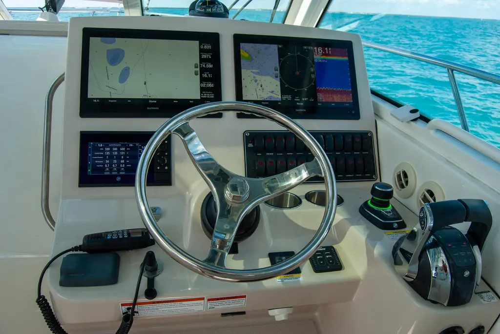 2021 Boston Whaler 345 Conquest Yacht For Sale in Key Largo FL 2021 Boston Whaler 345 Conquest Yacht For Sale in Key Largo FL