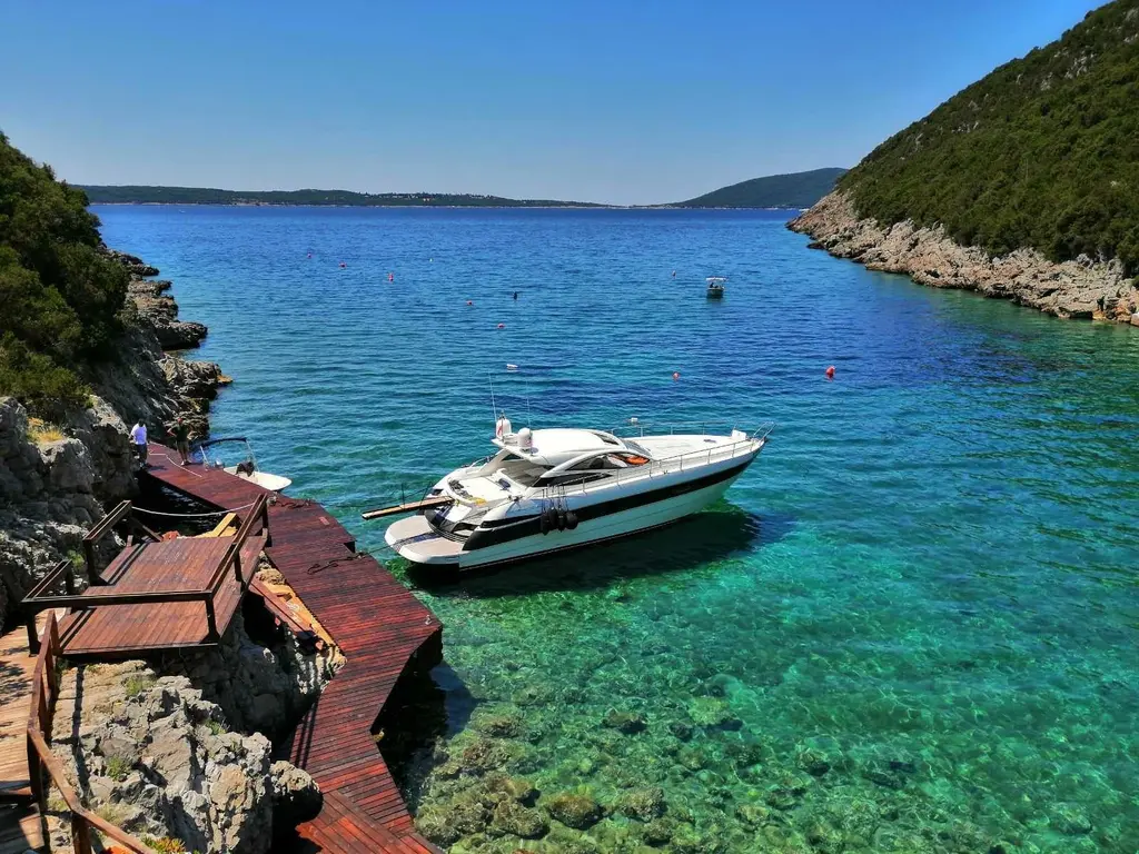 MAX 2007 Pershing 50 Yacht For Sale in Tivat MAX 2007 Pershing 50 Yacht For Sale in Tivat