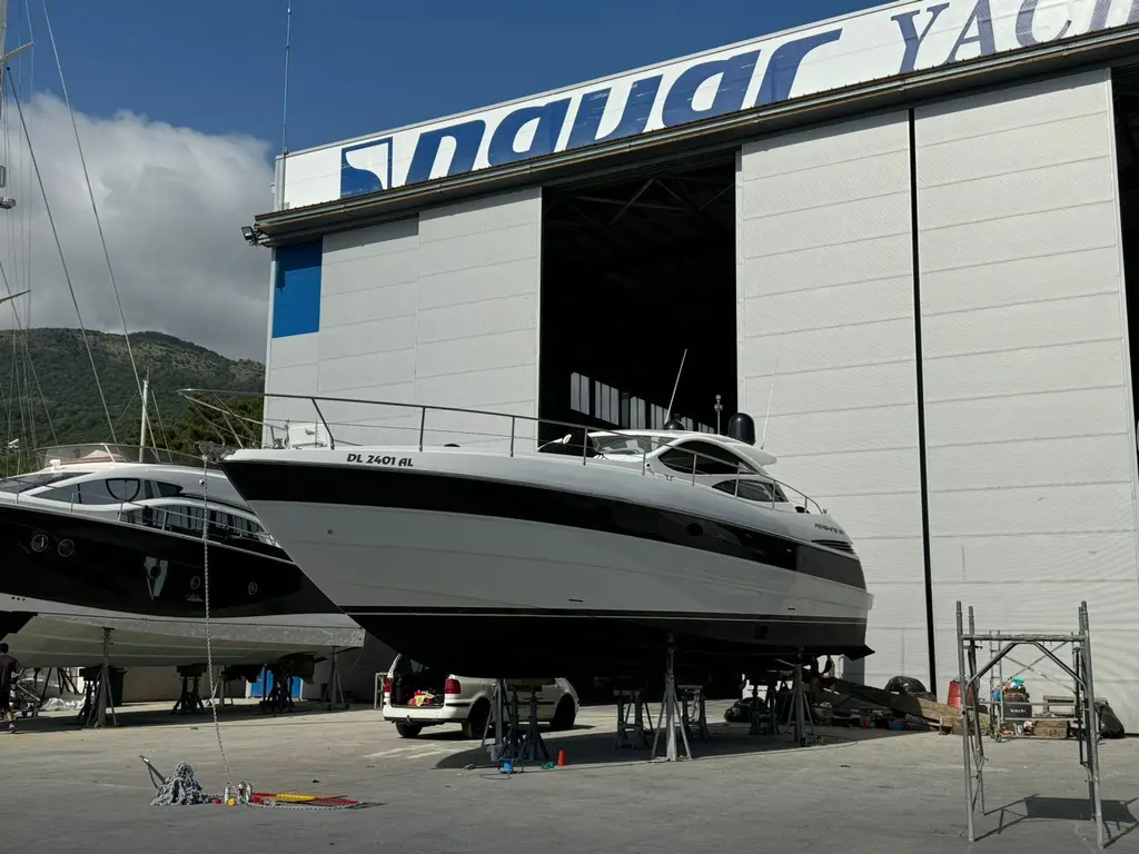 MAX 2007 Pershing 50 Yacht For Sale in Tivat MAX 2007 Pershing 50 Yacht For Sale in Tivat