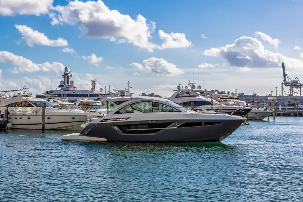 2019 Cruisers Yachts 50 Cantius Yacht For Sale in Miami FL 2019 Cruisers Yachts 50 Cantius Yacht For Sale in Miami FL
