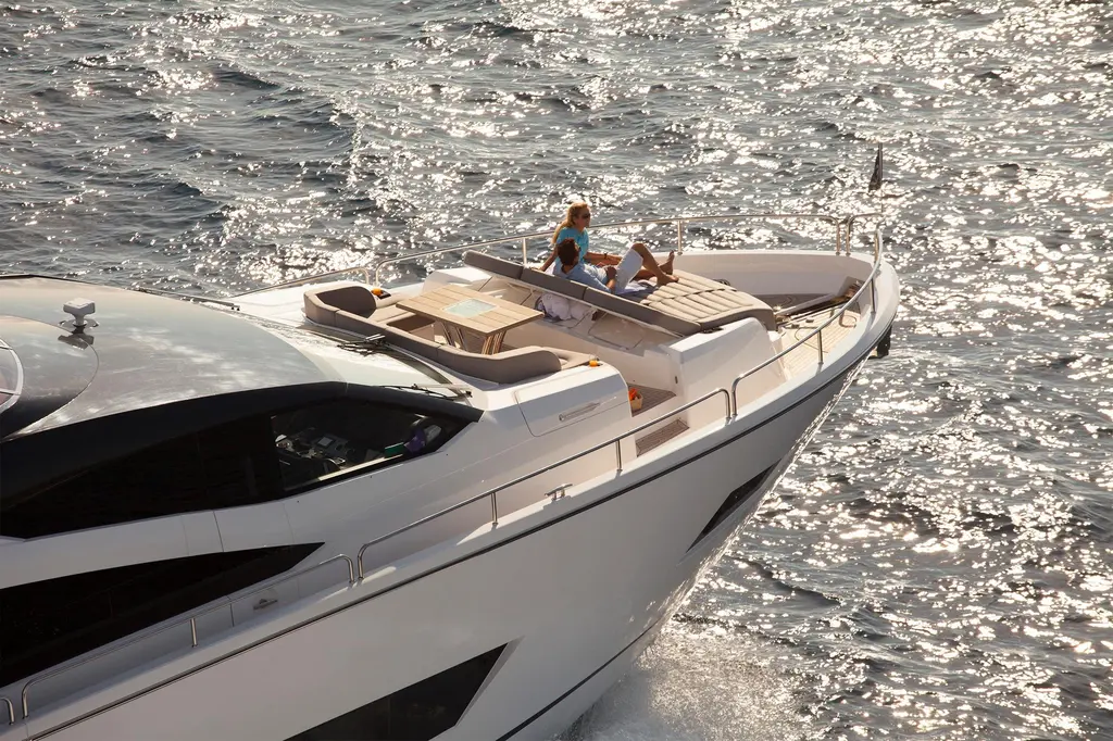 2016 Sunseeker 86 Yacht Yacht For Sale in İstanbul 2016 Sunseeker 86 Yacht Yacht For Sale in İstanbul