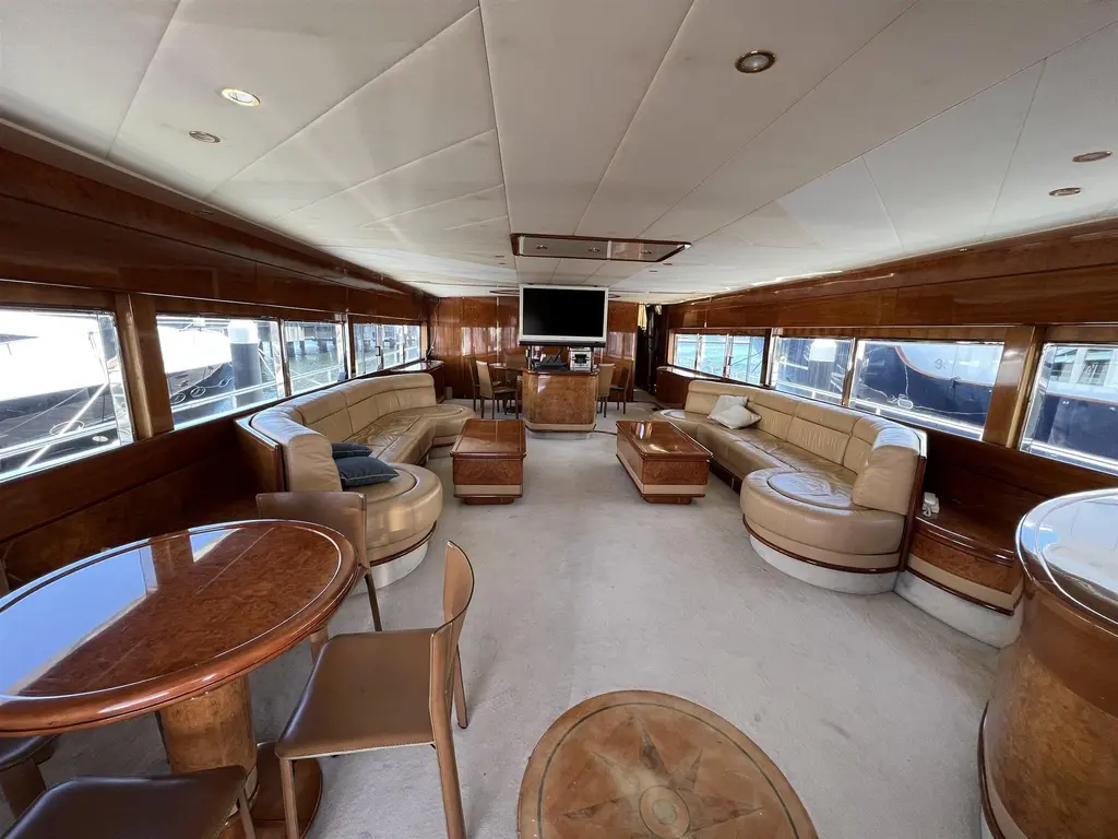 1997 101 Yacht For Sale in - 1997 101 Yacht For Sale in -