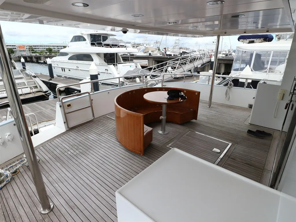 1997 101 Yacht For Sale in - 1997 101 Yacht For Sale in -
