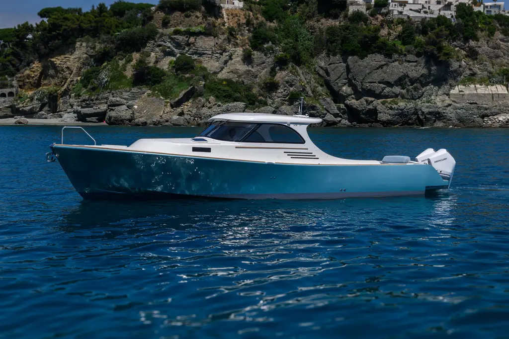 39 OUTBOARD 2025 39 outboard Yacht For Sale in Porto di Savona IT-SV 39 OUTBOARD 2025 39 outboard Yacht For Sale in Porto di Savona IT-SV