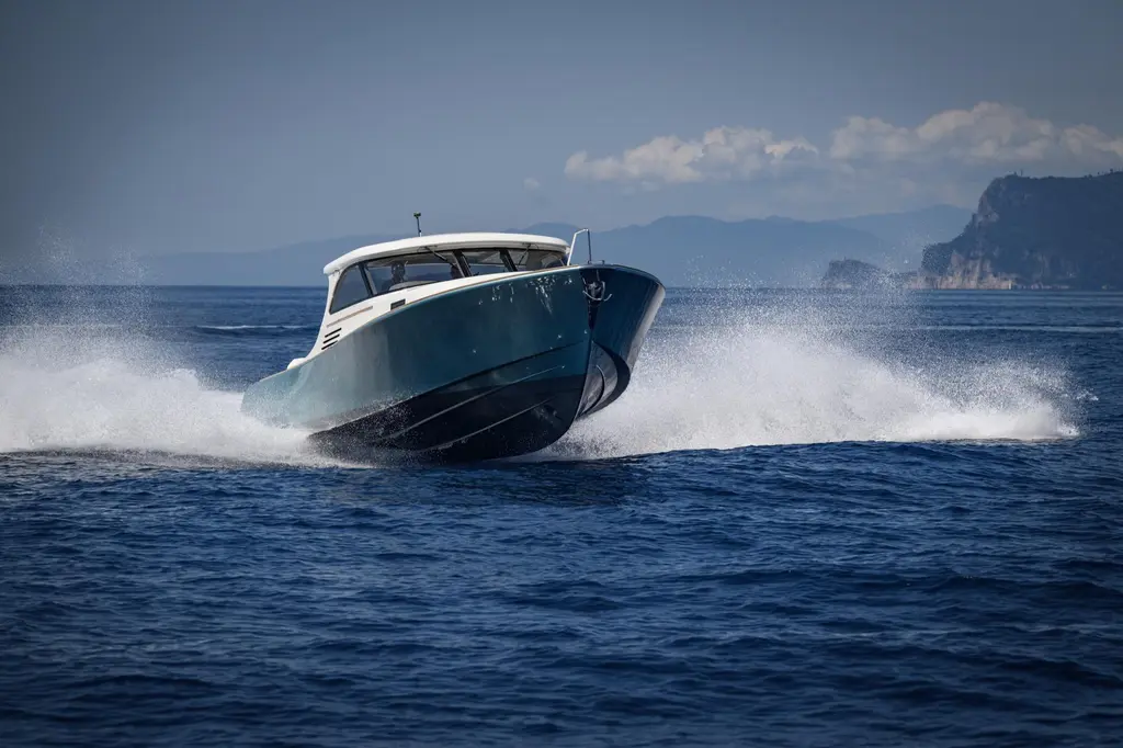 39 OUTBOARD 2025 39 outboard Yacht For Sale in Porto di Savona IT-SV 39 OUTBOARD 2025 39 outboard Yacht For Sale in Porto di Savona IT-SV