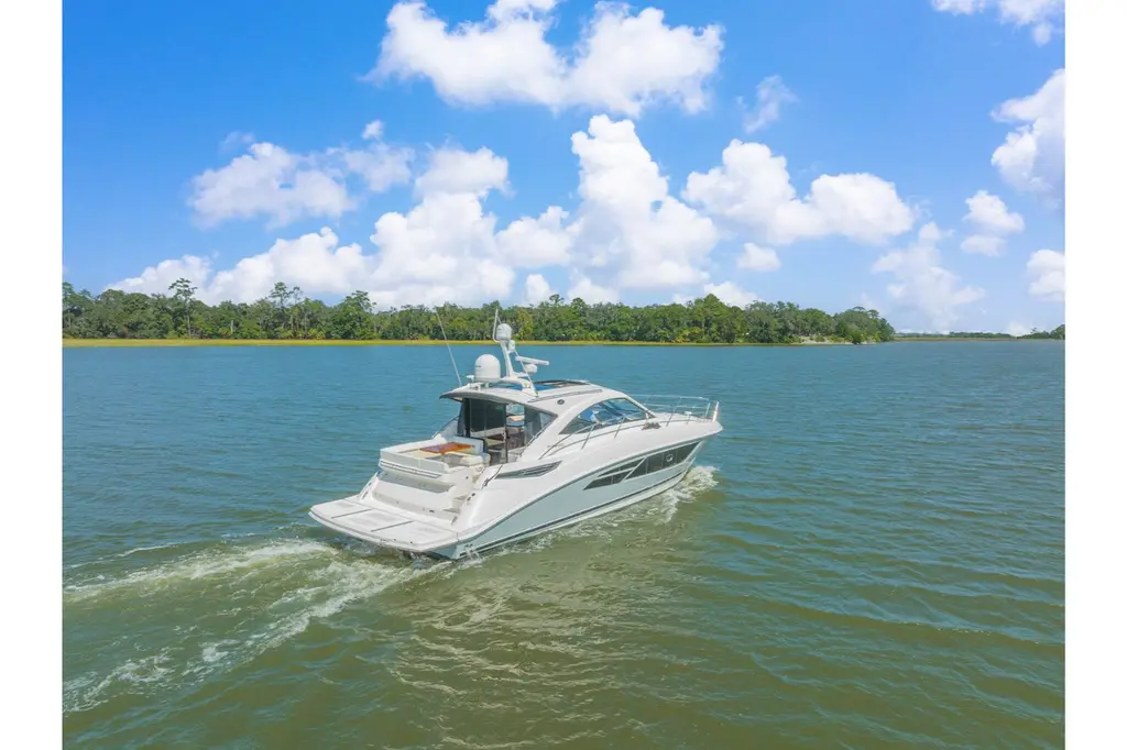 2013 Sea Ray Sundancer 510 Yacht For Sale in Thunderbolt GA 2013 Sea Ray Sundancer 510 Yacht For Sale in Thunderbolt GA