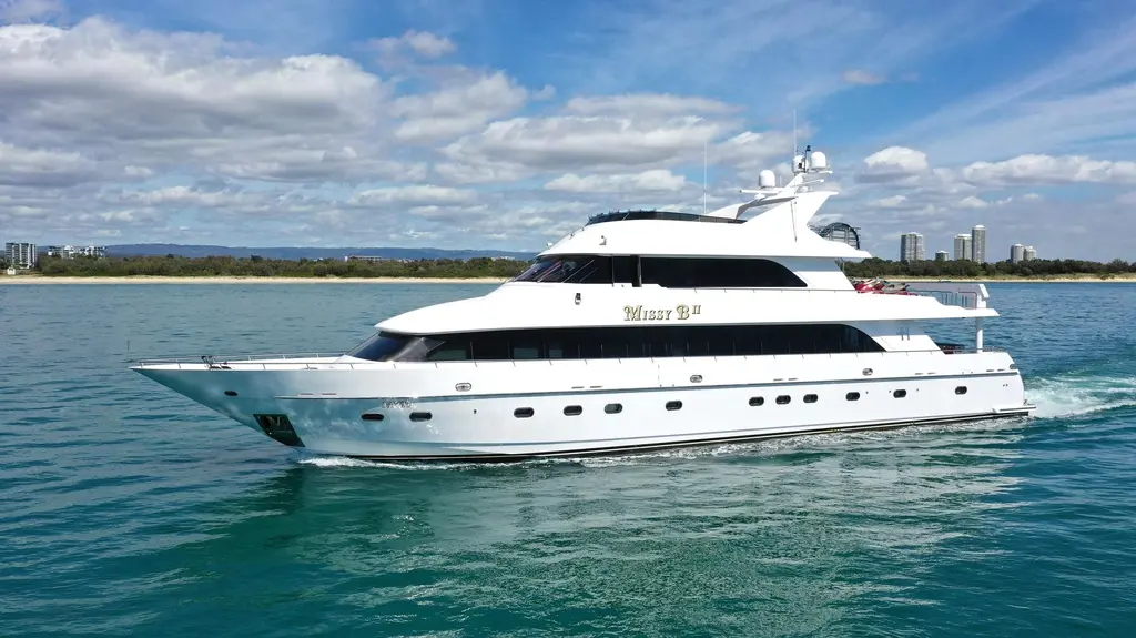 MISSY B II 2005 Hargrave Custom Yacht Yacht For Sale in Sanctuary Cove QLD MISSY B II 2005 Hargrave Custom Yacht Yacht For Sale in Sanctuary Cove QLD