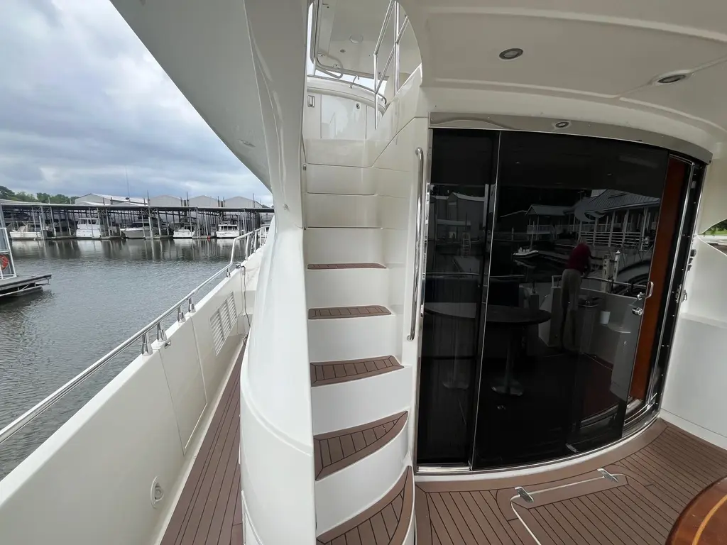 Juli's Priority 2004 Marquis 59 Yacht For Sale in Chattanooga TN Juli's Priority 2004 Marquis 59 Yacht For Sale in Chattanooga TN