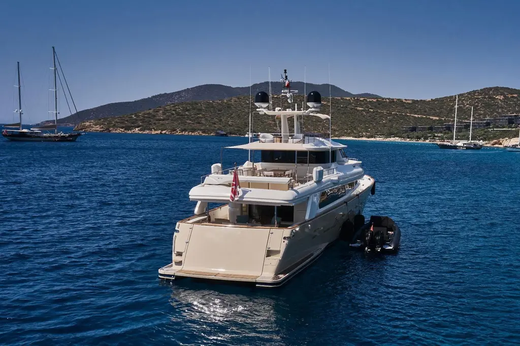 2010 Custom Line Navetta 33 Yacht For Sale in Istanbul 2010 Custom Line Navetta 33 Yacht For Sale in Istanbul
