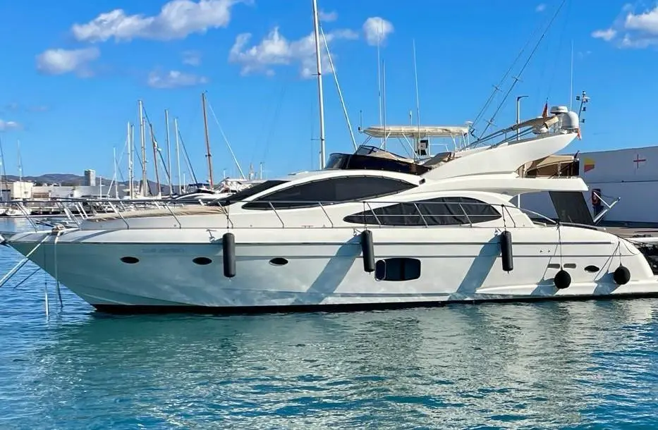 MAITE 2007 Astondoa AS-59 GLX Yacht For Sale in Torrevieja ES-A MAITE 2007 Astondoa AS-59 GLX Yacht For Sale in Torrevieja ES-A
