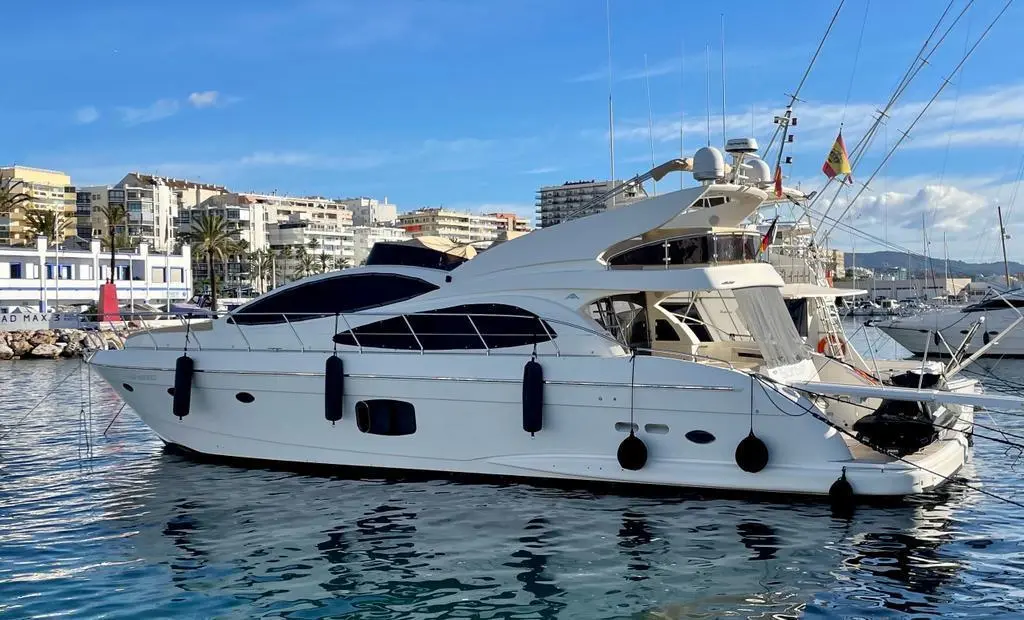 MAITE 2007 Astondoa AS-59 GLX Yacht For Sale in Torrevieja ES-A MAITE 2007 Astondoa AS-59 GLX Yacht For Sale in Torrevieja ES-A