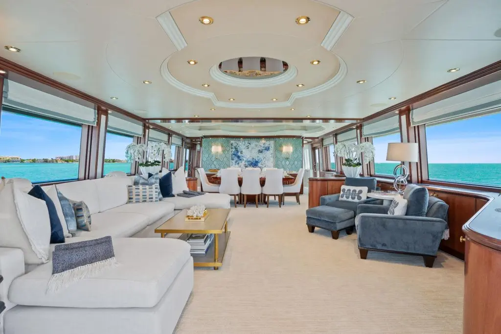 RISK AND REWARD 2004 Crescent Raised Pilothouse Yacht For Sale in West Palm Beach FL RISK AND REWARD 2004 Crescent Raised Pilothouse Yacht For Sale in West Palm Beach FL