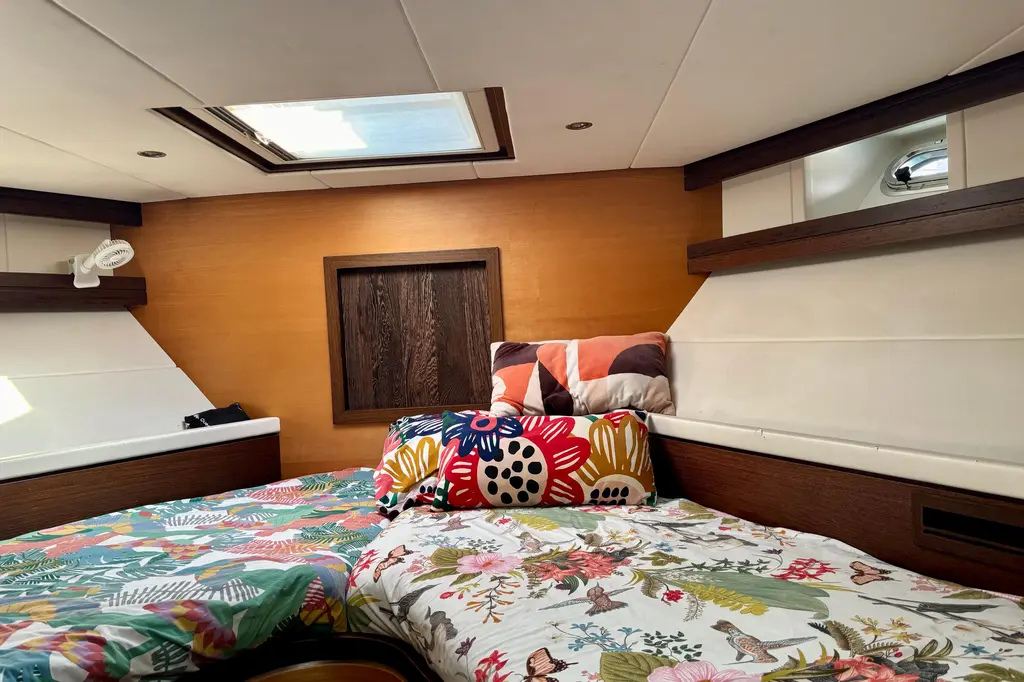 2008 60 Retro Line Yacht For Sale in Carthagene 2008 60 Retro Line Yacht For Sale in Carthagene