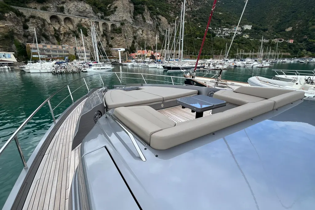 2024 Pershing 8X Yacht For Sale in Torre Annunziata IT-NA 2024 Pershing 8X Yacht For Sale in Torre Annunziata IT-NA