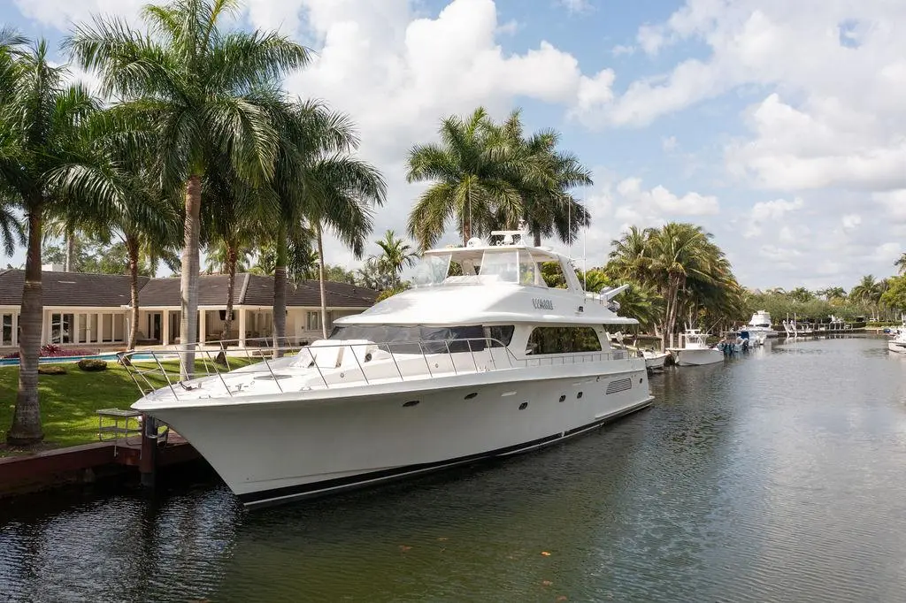 2004 Cheoy Lee 84 Bravo Flybridge Yacht For Sale in Coral Gables FL 2004 Cheoy Lee 84 Bravo Flybridge Yacht For Sale in Coral Gables FL