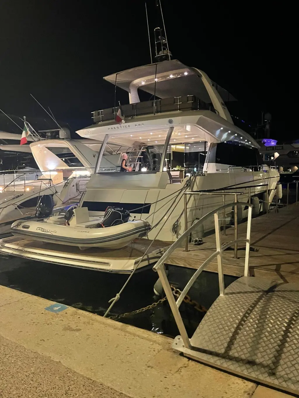 2017 Prestige 680 Yacht For Sale in Antibes 06 2017 Prestige 680 Yacht For Sale in Antibes 06