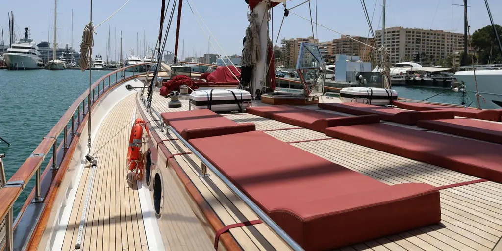 AKHENATON 2005 Classic True Ketch-Rigged Sailing Yacht (Gullet Type) Yacht For Sale in Monastir AKHENATON 2005 Classic True Ketch-Rigged Sailing Yacht (Gullet Type) Yacht For Sale in Monastir
