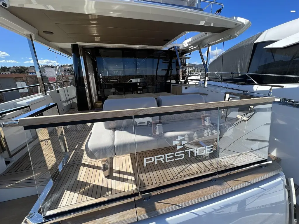 2023 Prestige X60 Yacht For Sale in JUAN LES PINS 06 2023 Prestige X60 Yacht For Sale in JUAN LES PINS 06